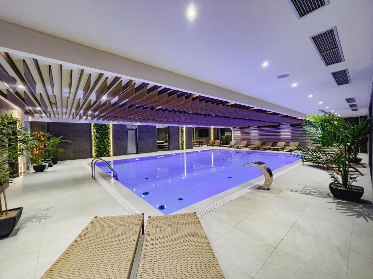 Hotel Vema Visoko Luaran gambar
