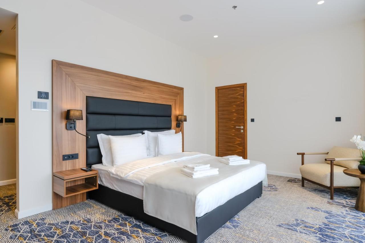 Hotel Vema Visoko Luaran gambar