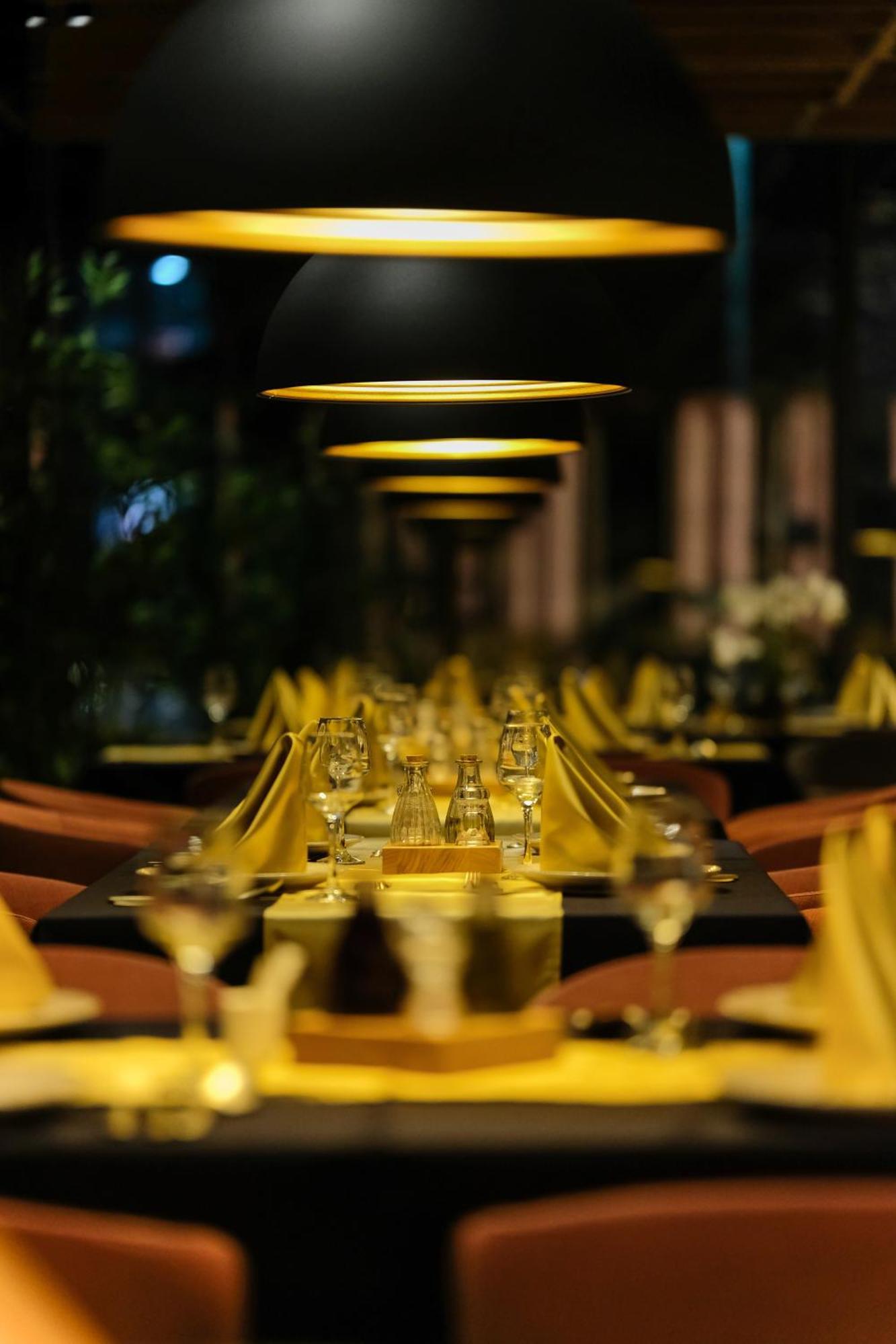 Hotel Vema Visoko Luaran gambar