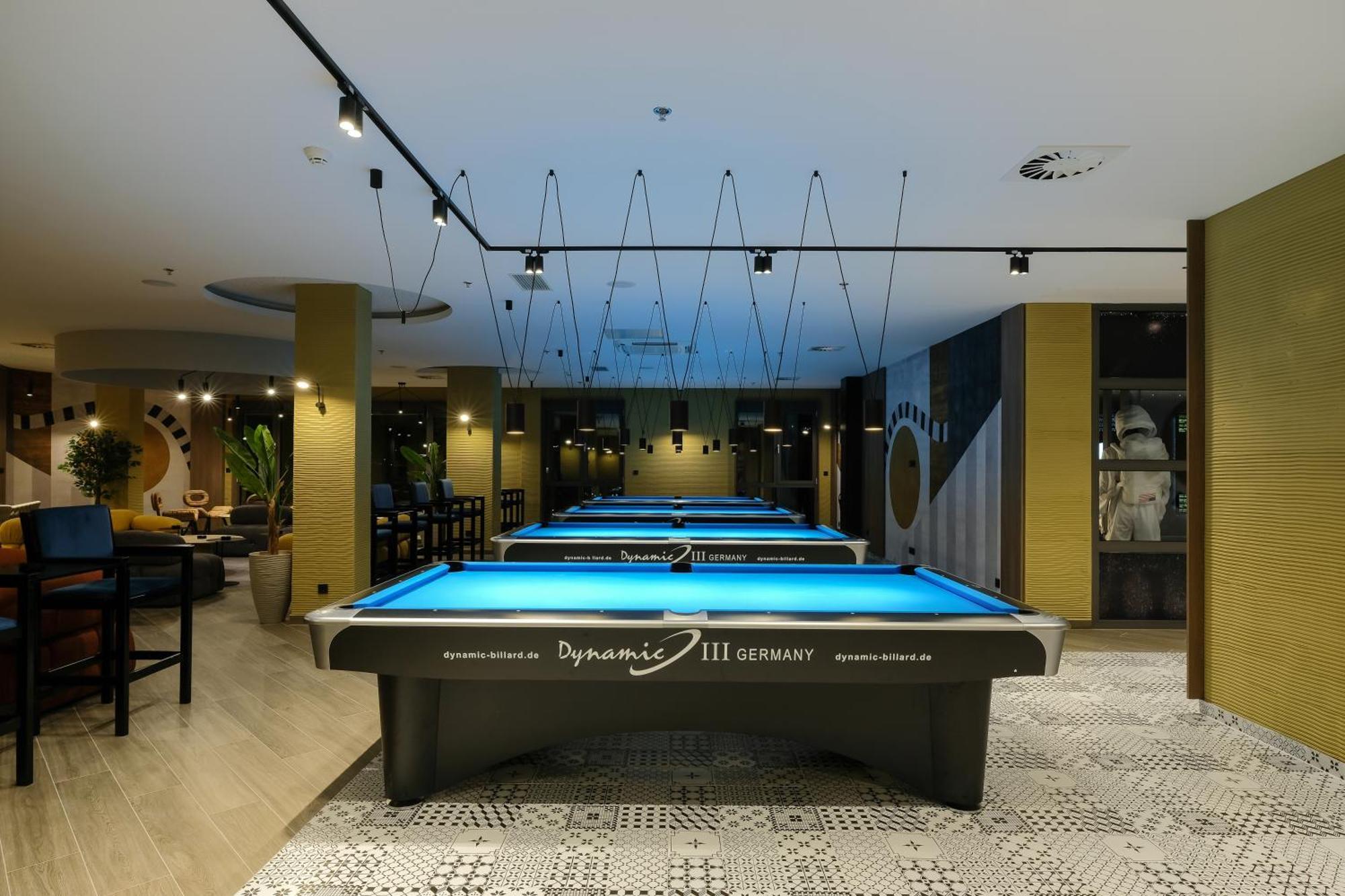 Hotel Vema Visoko Luaran gambar